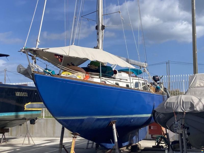 Swiftsure 33 – Centerboard Drop Keel (Dr