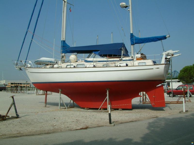 Hallberg-Rassy HR41