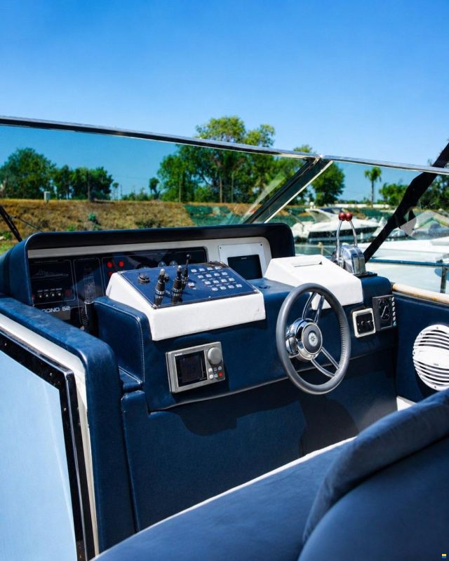 Conam CHRONO 52