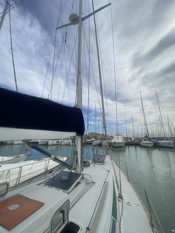 Comar COMET 12