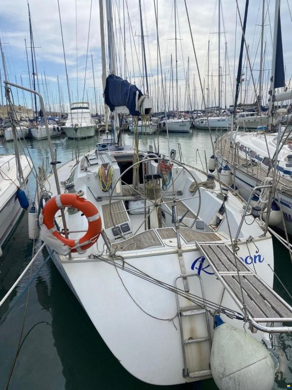 Comar COMET 12