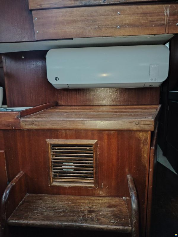 Hallberg-Rassy HR 41
