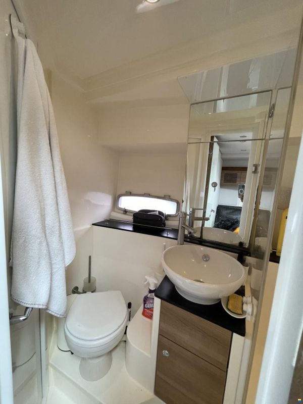 Sealine SC 35
