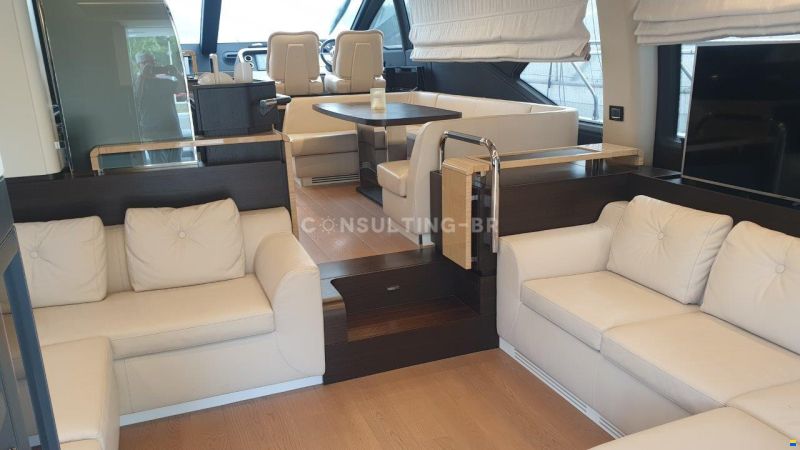 Azimut 66 Fly