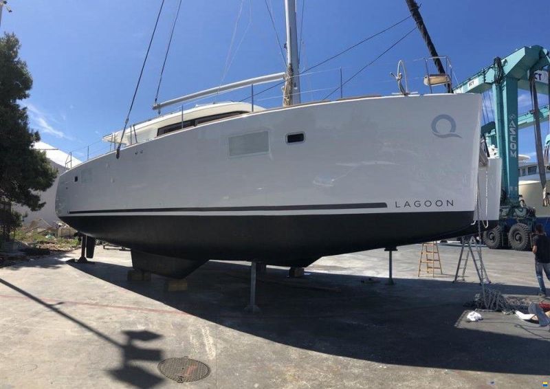 Lagoon 450 F
