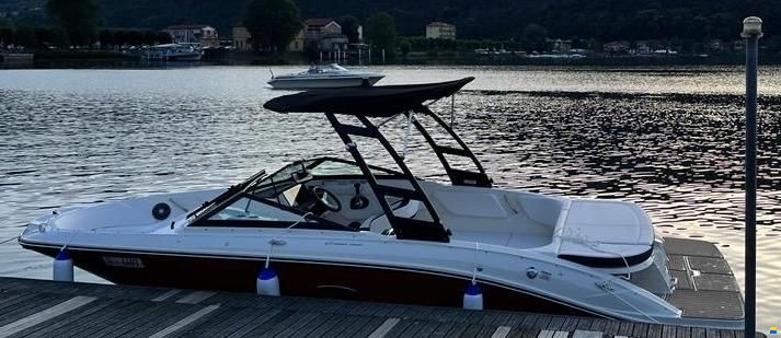 Sea Ray 210 SPX