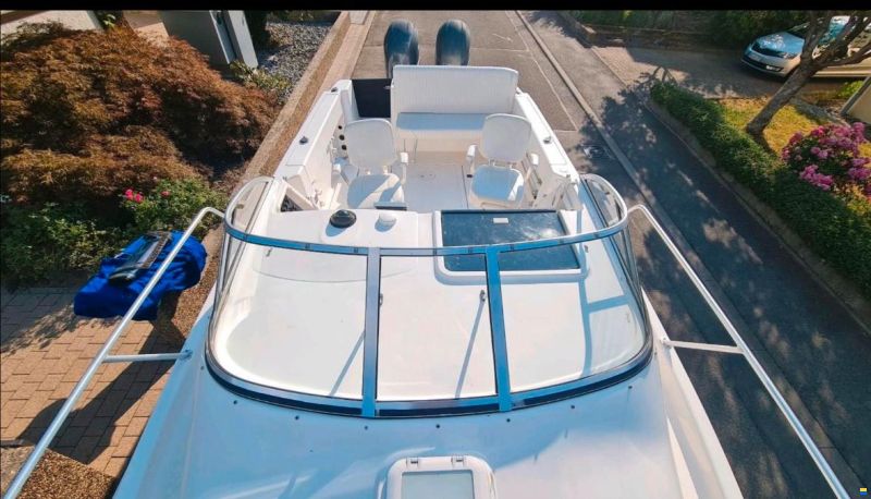 Angler Boat 2500 Walkaround