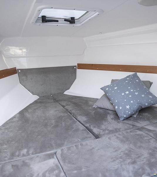 Bella 640 Daycruiser