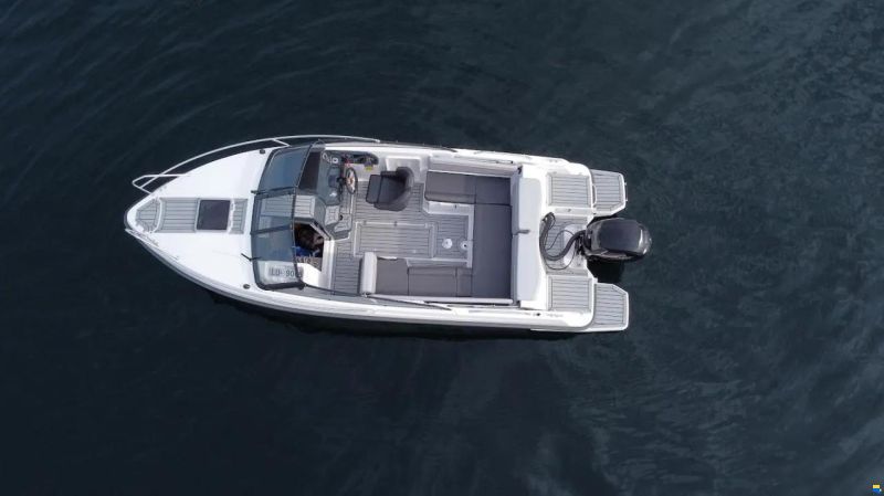 Bella 640 Daycruiser