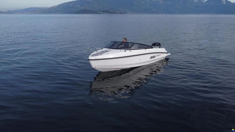 Bella 640 Daycruiser