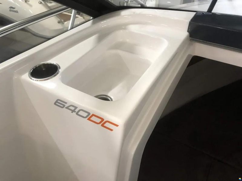 Bella 640 Daycruiser