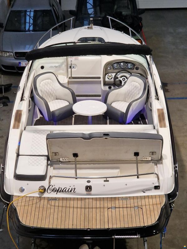 Sea Ray 240 Sunsport