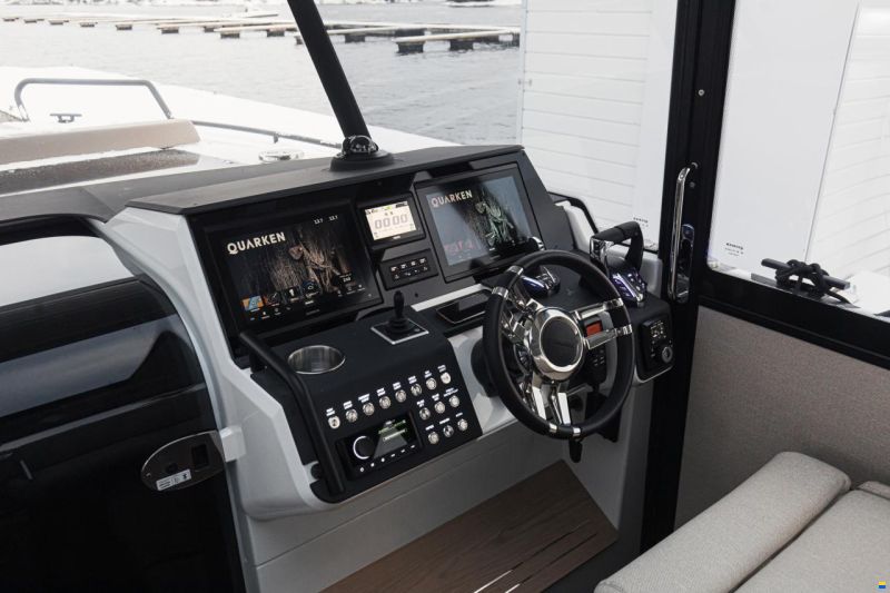 Quarken 35 Cabin