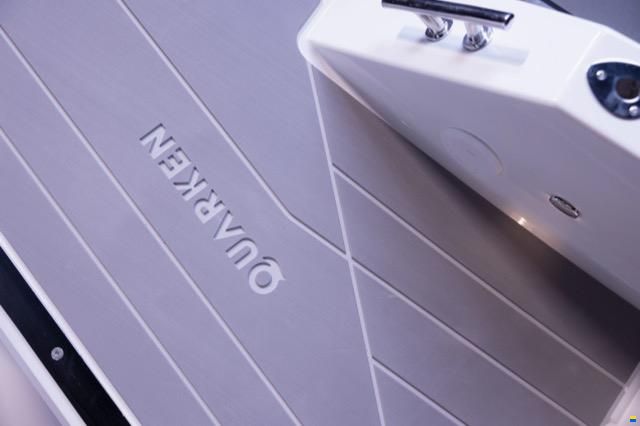 Quarken 27 T-top