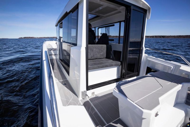 Quarken 27 Cabin