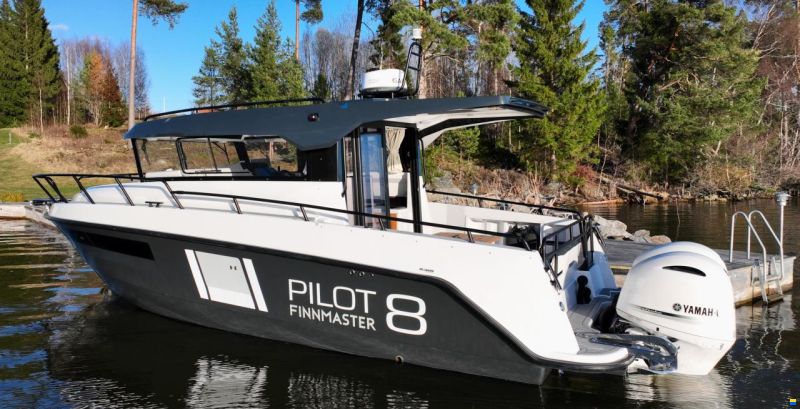 Finnmaster Pilot 8