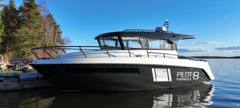 Finnmaster Pilot 8