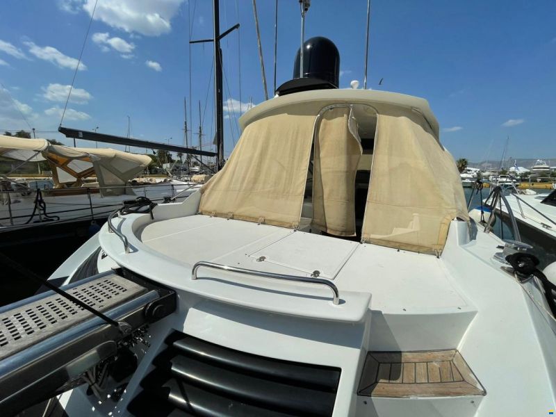 Pershing 46