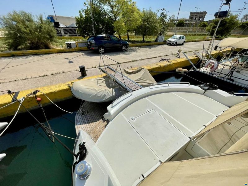 Pershing 46