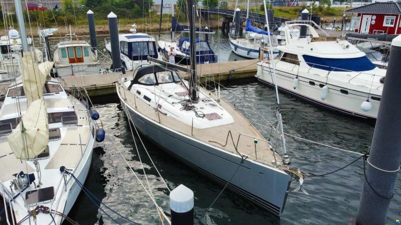 Dufour 44 Perfomance