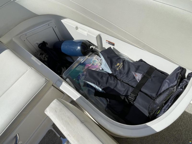 Maxum 2400 SC3