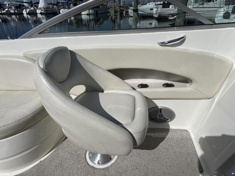 Maxum 2400 SC3