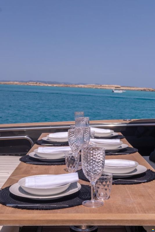 Pardo Yachts 43