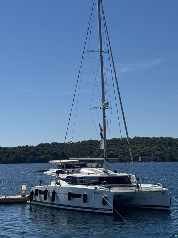 Fountaine Pajot Elba 45