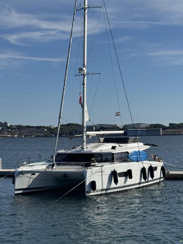 Fountaine Pajot Elba 45
