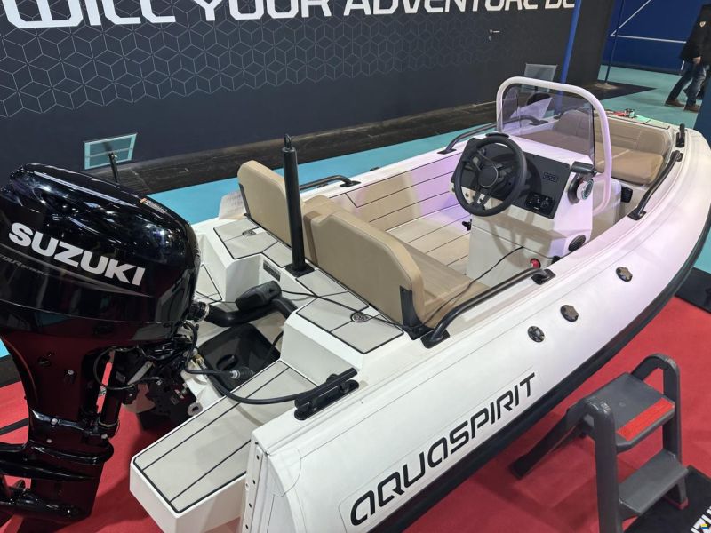 Aquaspirit S370GT Genius Tender mit 60PS Suzuki