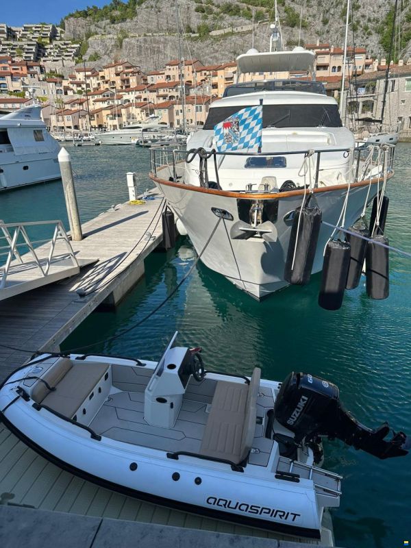 Aquaspirit S370GT Genius Tender mit 60PS Suzuki