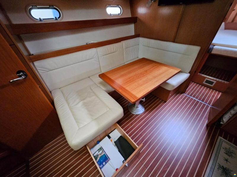 Bavaria Sport 38 HT