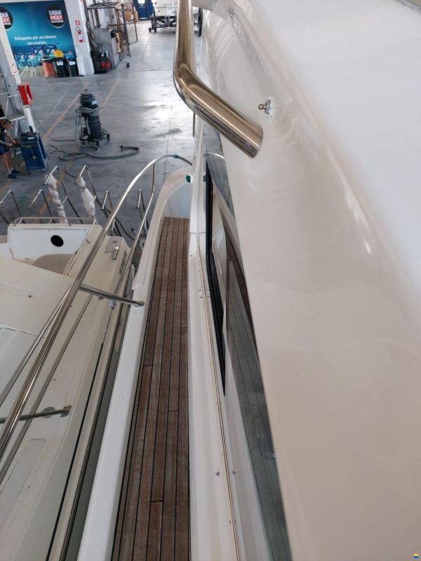 Bavaria Sport 38 HT