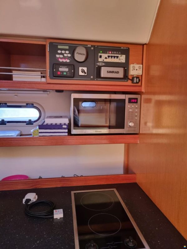 Bavaria Sport 38 HT