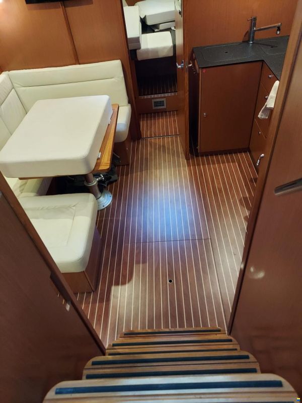 Bavaria Sport 38 HT