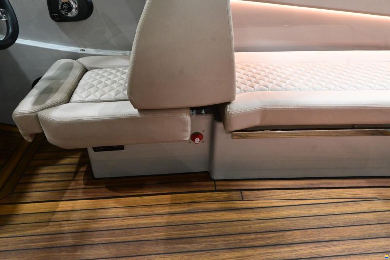 VTS Boats Flying Shark 7.7 Bowrider