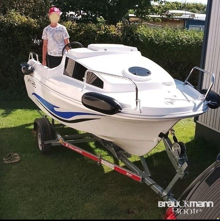 Delfin 435