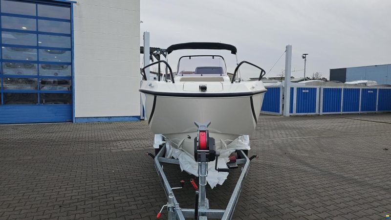Quicksilver ACTIV 555 OPEN