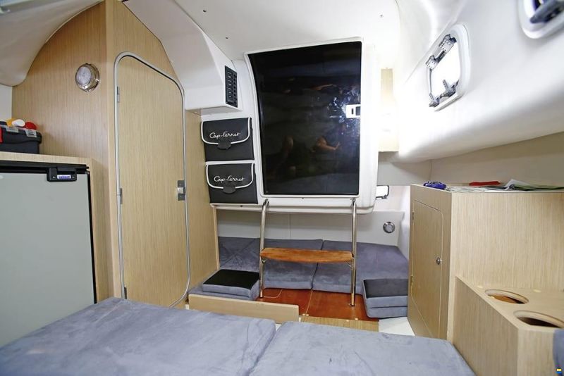 B2 Marine Cap Ferret 752 Cruiser