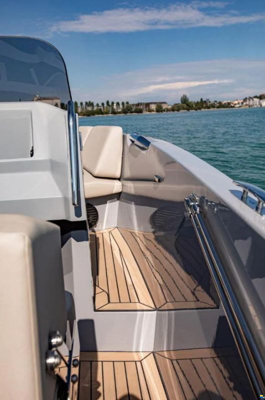 Rand Boats Source 22