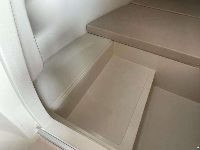 As Marine 590 Walk Around + Honda BF40E