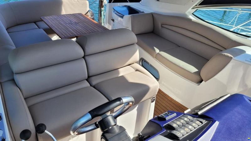 Sealine S38
