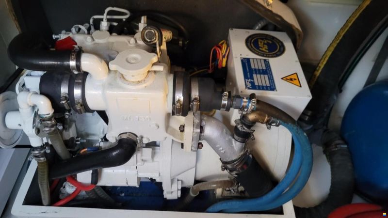 Sealine S38