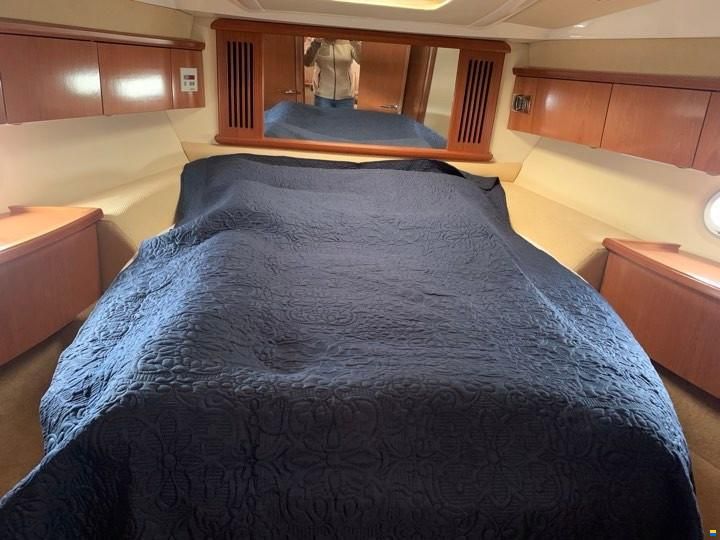 Sealine S38
