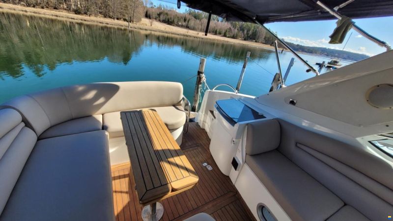 Sealine S38