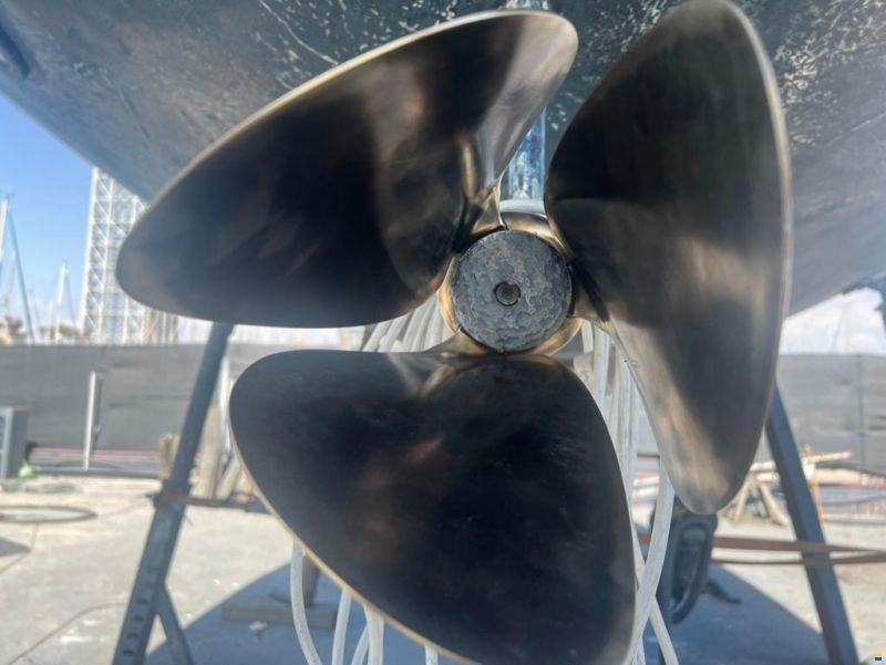 Beneteau First 456