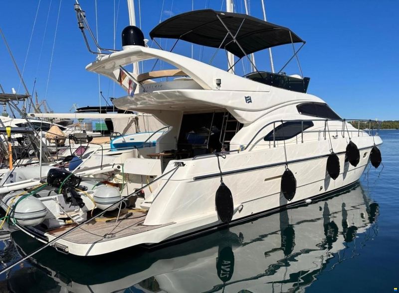 Ferretti 430 FLY