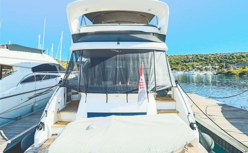 Princess 52