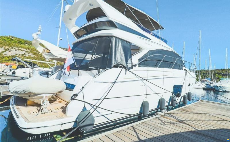 Princess 52