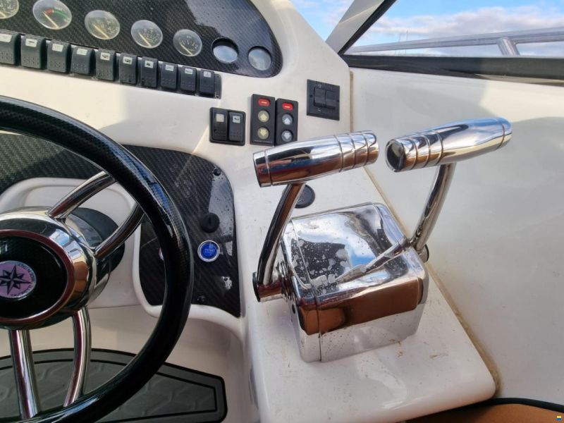 Sunseeker TOMAHAWK 41